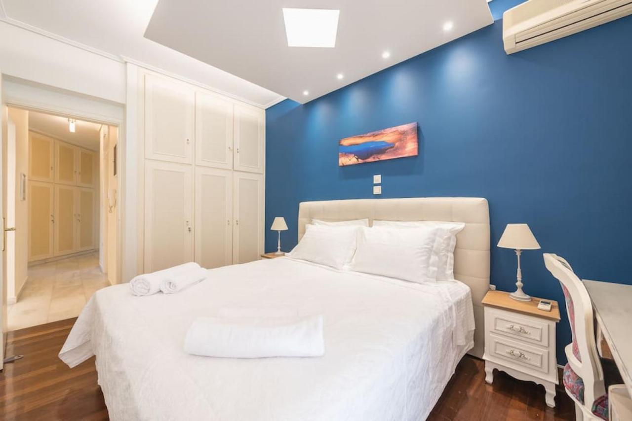 Central 3Br Apartment Next To Panormou Metro! Athens Luaran gambar